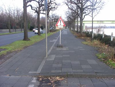 Wird die Markierung durch eine Mauer ersetzt? - © G. Franke